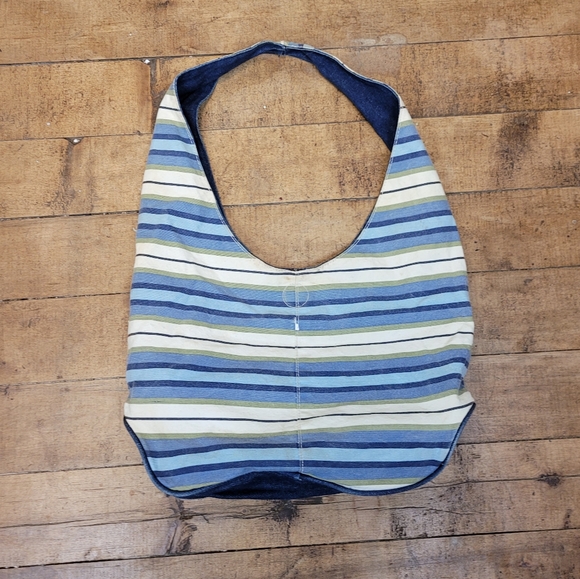 Reversible jean purse - Picture 6 of 12